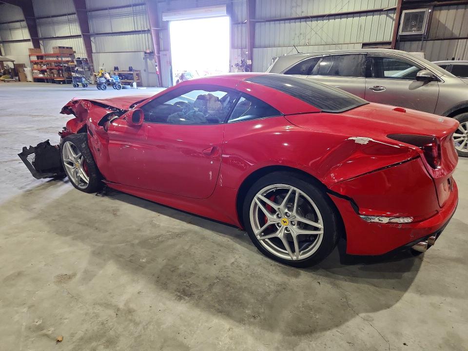 2015 Ferrari California T მანქანა იყიდება აუქციონზე, vin: ZFF77XJA5F0204488, აუქციონის ნომერი: 79771225