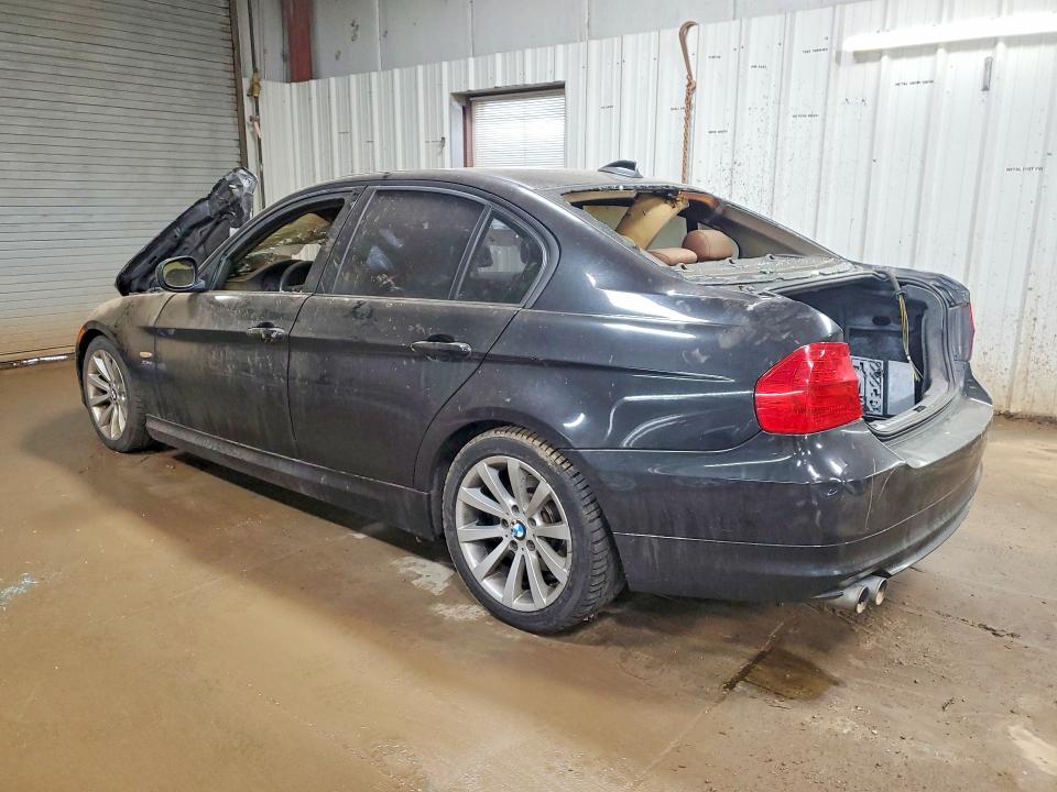 47305876 :رقم المزاد ، WBAPK5G54BNN80024 vin ، 2011 Bmw 328 مزاد بيع
