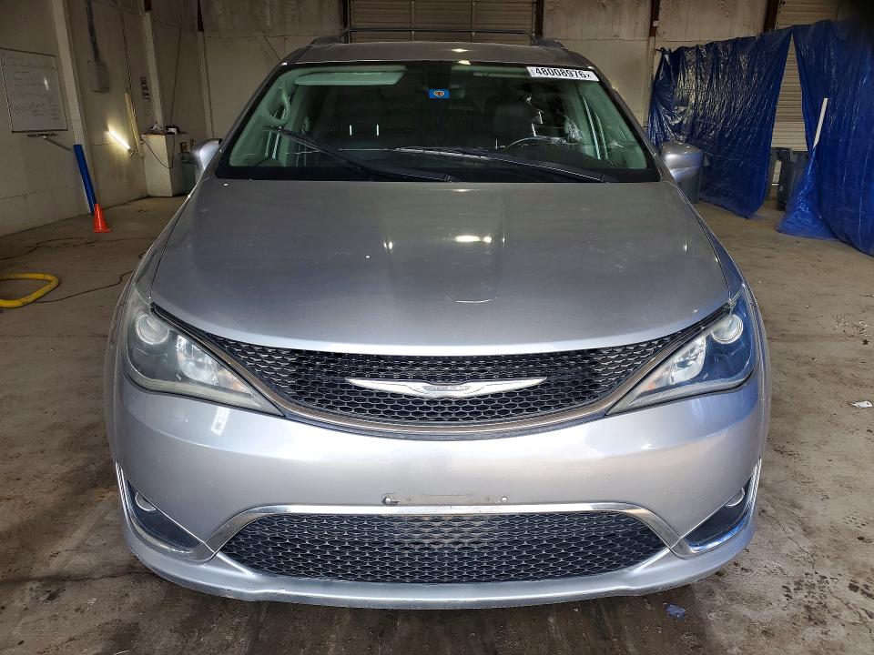 2018 Chrysler Pacifica მანქანა იყიდება აუქციონზე, vin: 2C4RC1BG4JR110829, აუქციონის ნომერი: 48008976