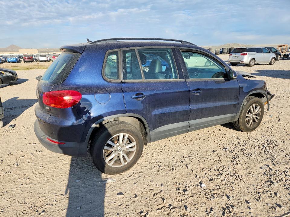 47559086 :رقم المزاد ، WVGAV7AX5GW555944 vin ، 2016 Volkswagen Tiguan مزاد بيع
