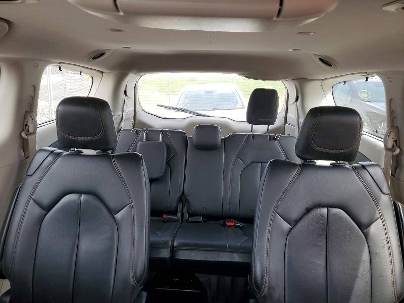 46709296 :رقم المزاد ، 2C4RC1BG2HR702515 vin ، 2017 Chrysler Pacifica مزاد بيع