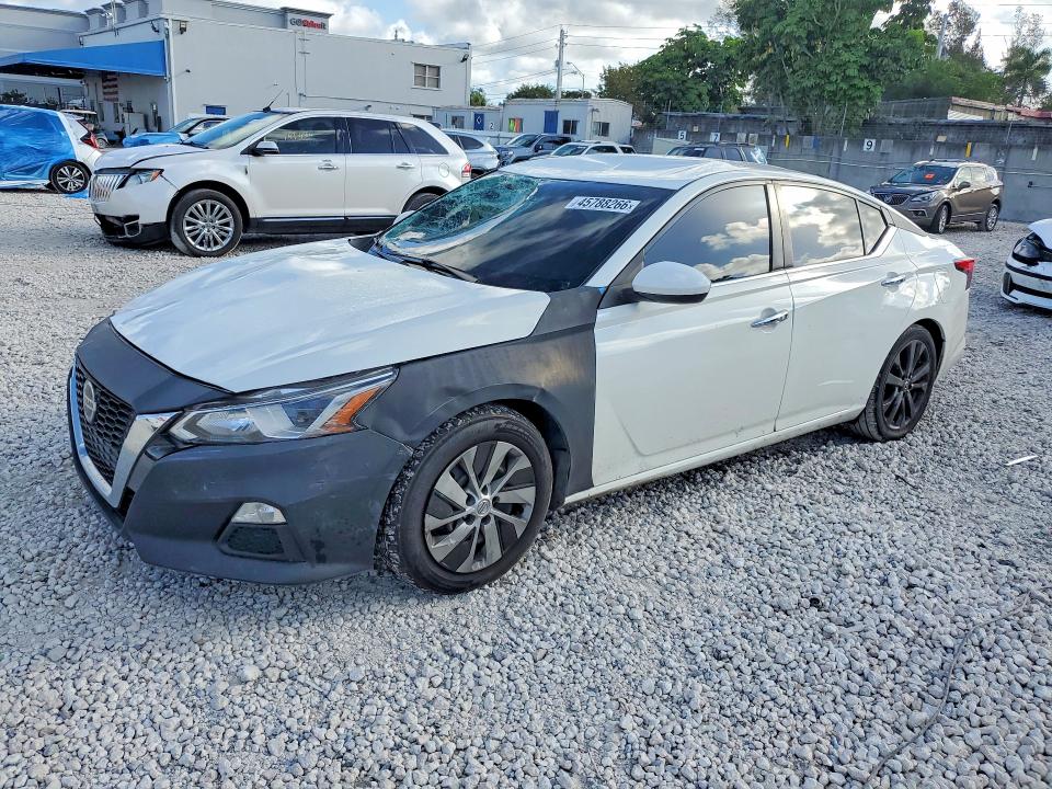 2020 Nissan Altima მანქანა იყიდება აუქციონზე, vin: 1N4BL4BVXLC225583, აუქციონის ნომერი: 45788266