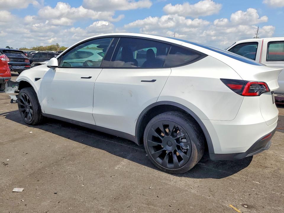 2024 Tesla Model Y მანქანა იყიდება აუქციონზე, vin: 7SAYGDEE2RF161543, აუქციონის ნომერი: 41934116