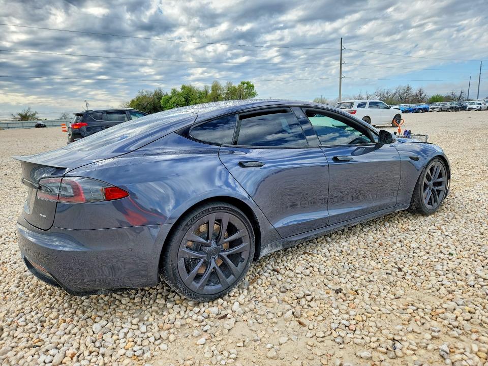 Продажа на аукционе авто 2021 Tesla Model S, vin: 5YJSA1E69MF453016, номер лота: 45829056