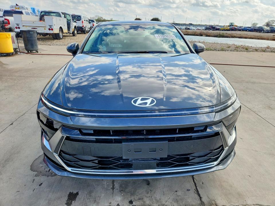Продаж на аукціоні авто 2025 Hyundai Sonata Hybrid, vin: KMHL34JJ4SA125093, номер лоту: 41929526