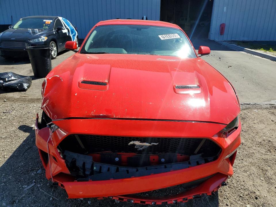 79241055 :رقم المزاد ، 1FA6P8CF2J5178720 vin ، 2018 Ford Mustang مزاد بيع