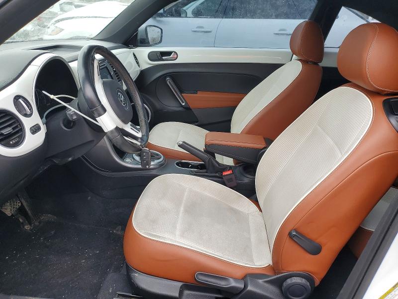 2017 Volkswagen Beetle მანქანა იყიდება აუქციონზე, vin: 3VWJ17AT9HM627370, აუქციონის ნომერი: 79525305