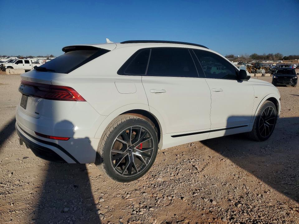 2021 Audi Q8 მანქანა იყიდება აუქციონზე, vin: WA1FVBF11MD000525, აუქციონის ნომერი: 79494885