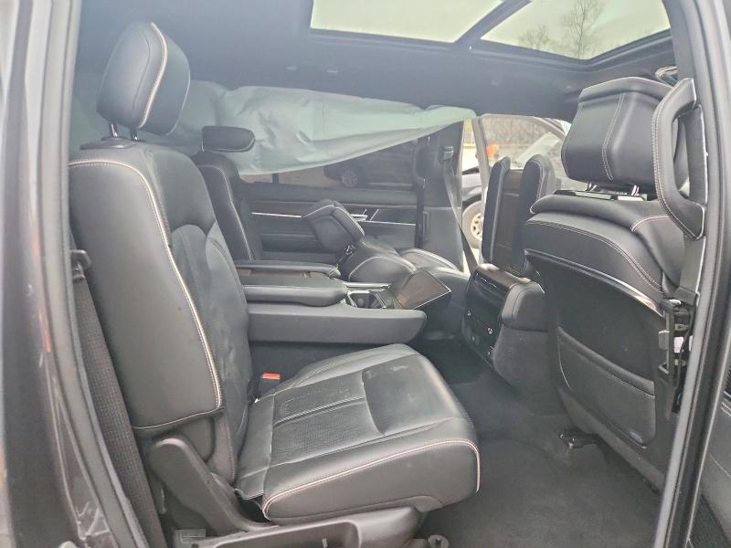 Продажа на аукционе авто 2022 Jeep Grand Wagoneer, vin: 1C4SJVFP6NS180023, номер лота: 45777396