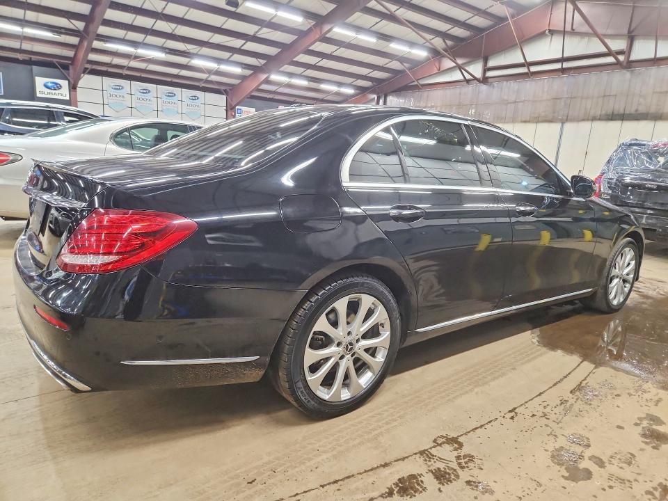 2018 Mercedes-benz E მანქანა იყიდება აუქციონზე, vin: WDDZF4JB2JA294127, აუქციონის ნომერი: 41765646