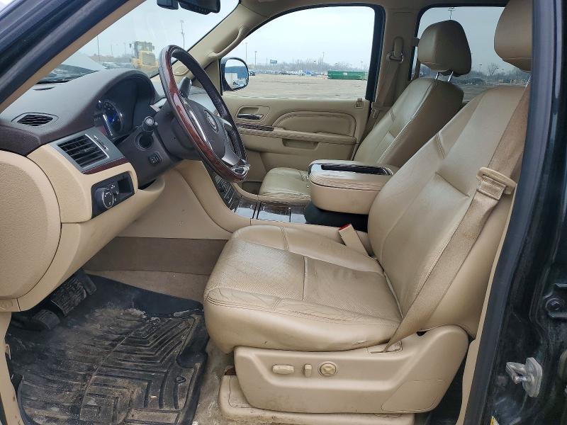 41699406 :رقم المزاد ، 1GYS4JEF4ER234526 vin ، 2014 Cadillac Escalade مزاد بيع