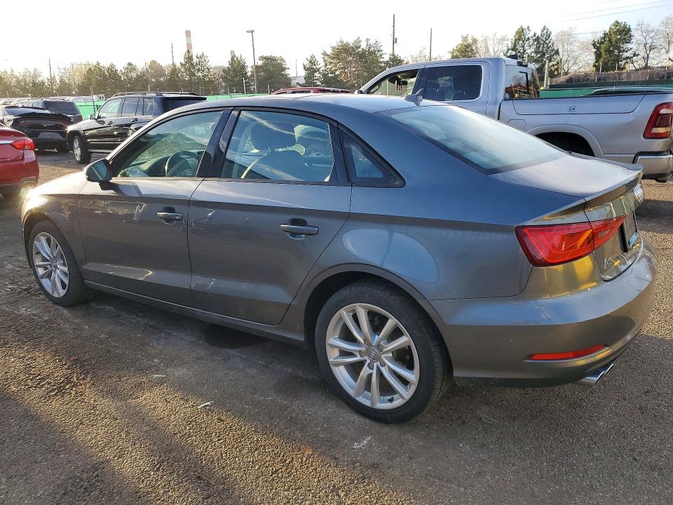 Продаж на аукціоні авто 2015 Audi A3, vin: WAUAJGFF4F1044010, номер лоту: 47422276