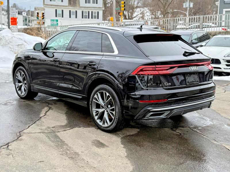 2021 Audi Q8 მანქანა იყიდება აუქციონზე, vin: WA1EVAF1XMD009276, აუქციონის ნომერი: 41907156