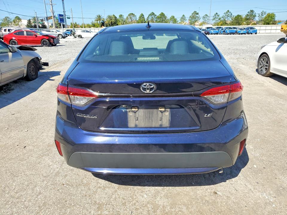 Продажа на аукционе авто 2022 Toyota Corolla, vin: 5YFEPMAE5NP389766, номер лота: 47009116