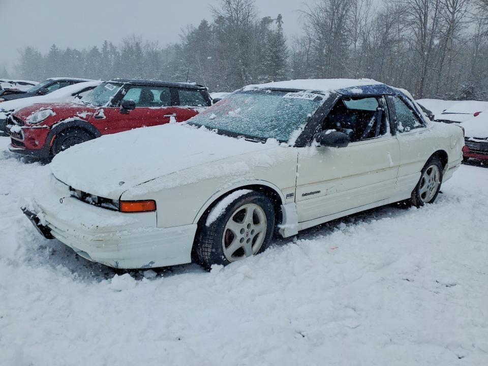 1994 Oldsmobile Cutlass Supreme მანქანა იყიდება აუქციონზე, vin: 1G3WT35X6RD402281, აუქციონის ნომერი: 46094156