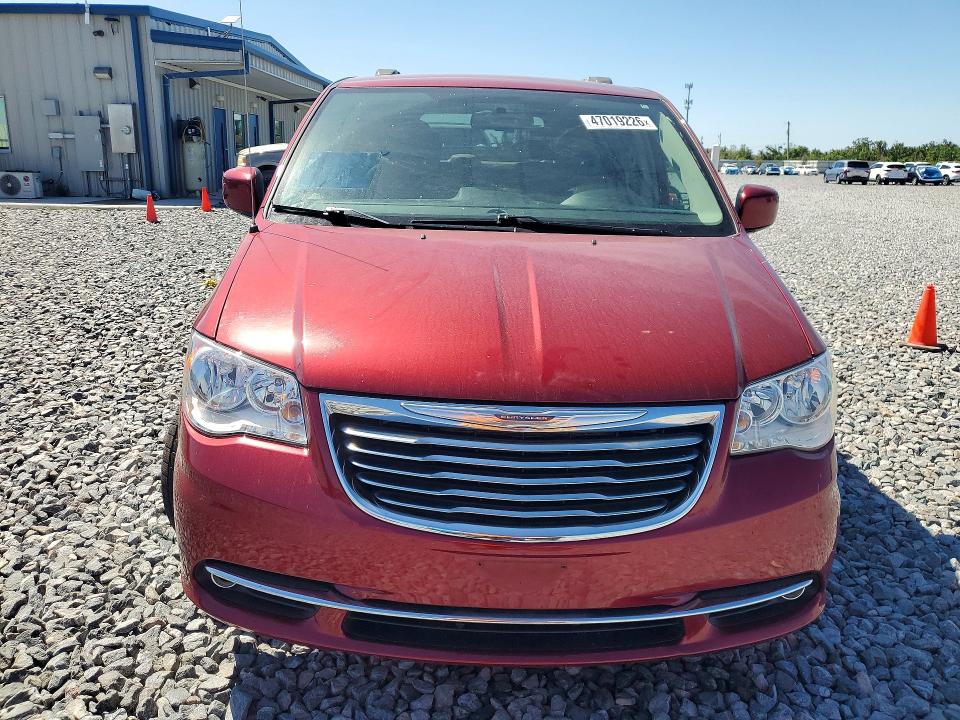 47019226 :رقم المزاد ، 2C4RC1BG7GR142229 vin ، 2016 Chrysler Town & Country مزاد بيع