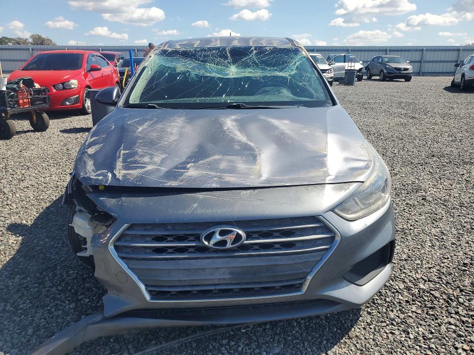 2018 Hyundai Accent მანქანა იყიდება აუქციონზე, vin: 3KPC24A37JE020570, აუქციონის ნომერი: 45462526
