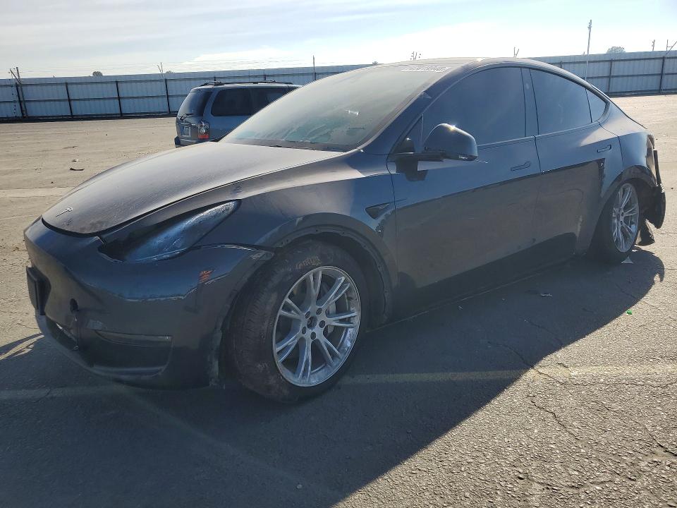 Продажа на аукционе авто 2024 Tesla Model Y, vin: 7SAYGDEE6RA234460, номер лота: 47019946