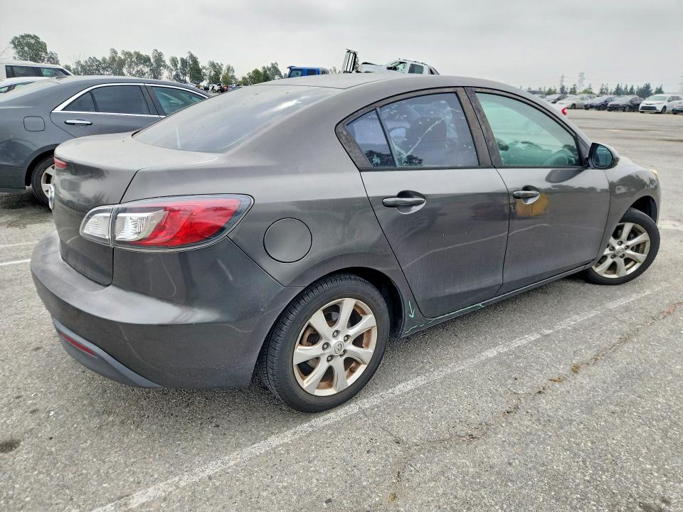 2011 Mazda 3 მანქანა იყიდება აუქციონზე, vin: JM1BL1VG1B1387277, აუქციონის ნომერი: 47764976
