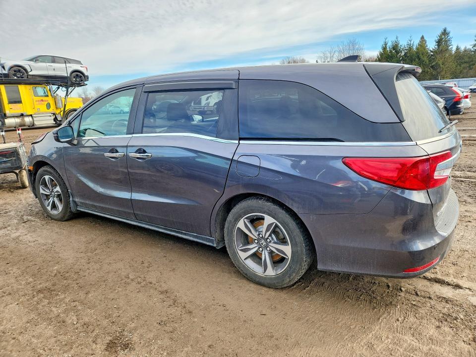 79005195 :رقم المزاد ، 5FNRL6H66JB504095 vin ، 2018 Honda Odyssey مزاد بيع