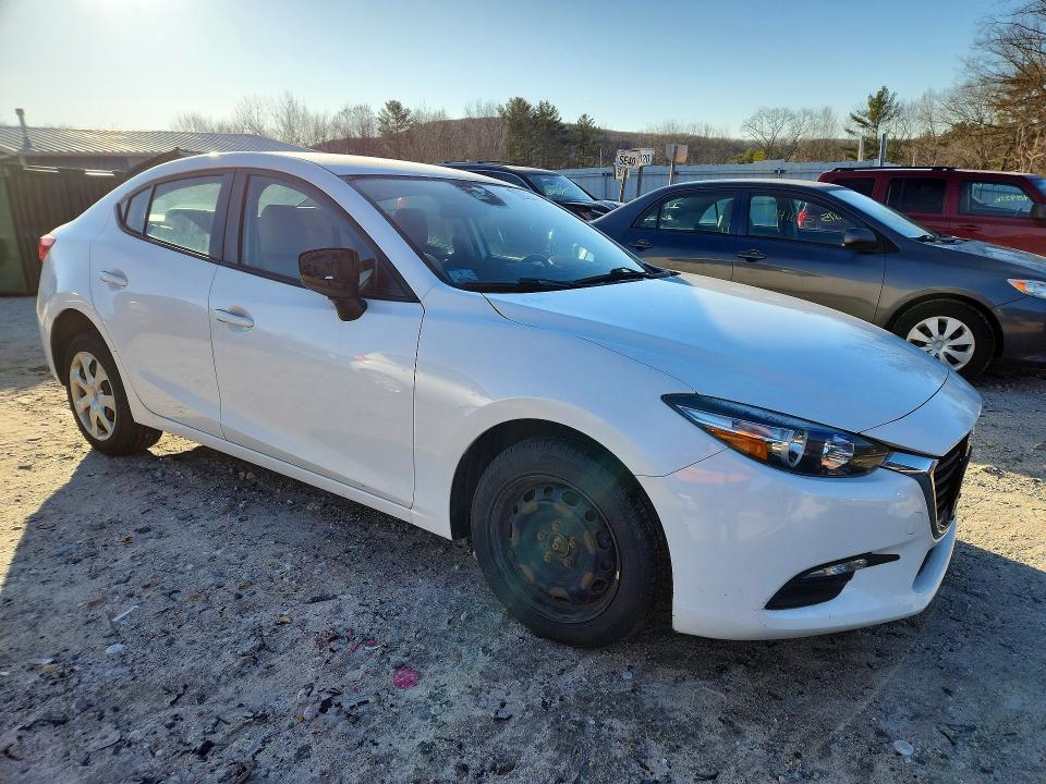 Продажа на аукционе авто 2018 Mazda 3, vin: 3MZBN1U74JM232460, номер лота: 45655116