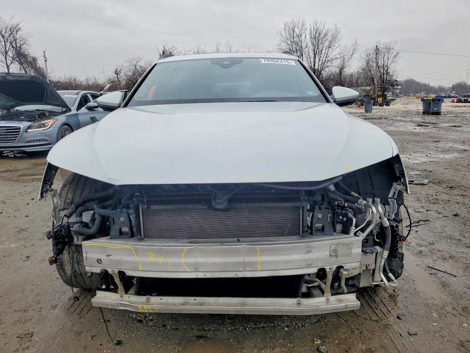 78952315 :رقم المزاد ، WA1LAAGE8NB012291 vin ، 2022 Audi E-tron مزاد بيع