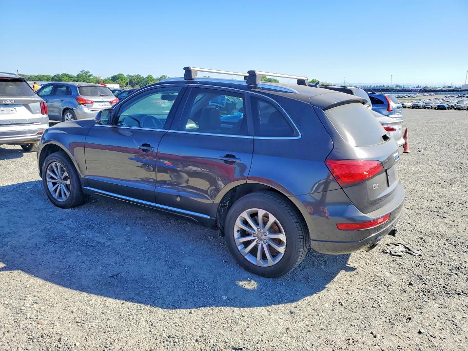 2014 Audi Q5 მანქანა იყიდება აუქციონზე, vin: WA1LFAFP7EA131217, აუქციონის ნომერი: 46729136