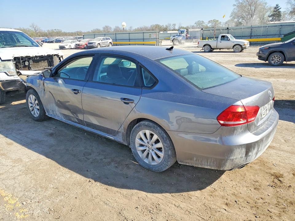 Продажа на аукционе авто 2015 Volkswagen Passat, vin: 1VWAT7A36FC042111, номер лота: 47197726