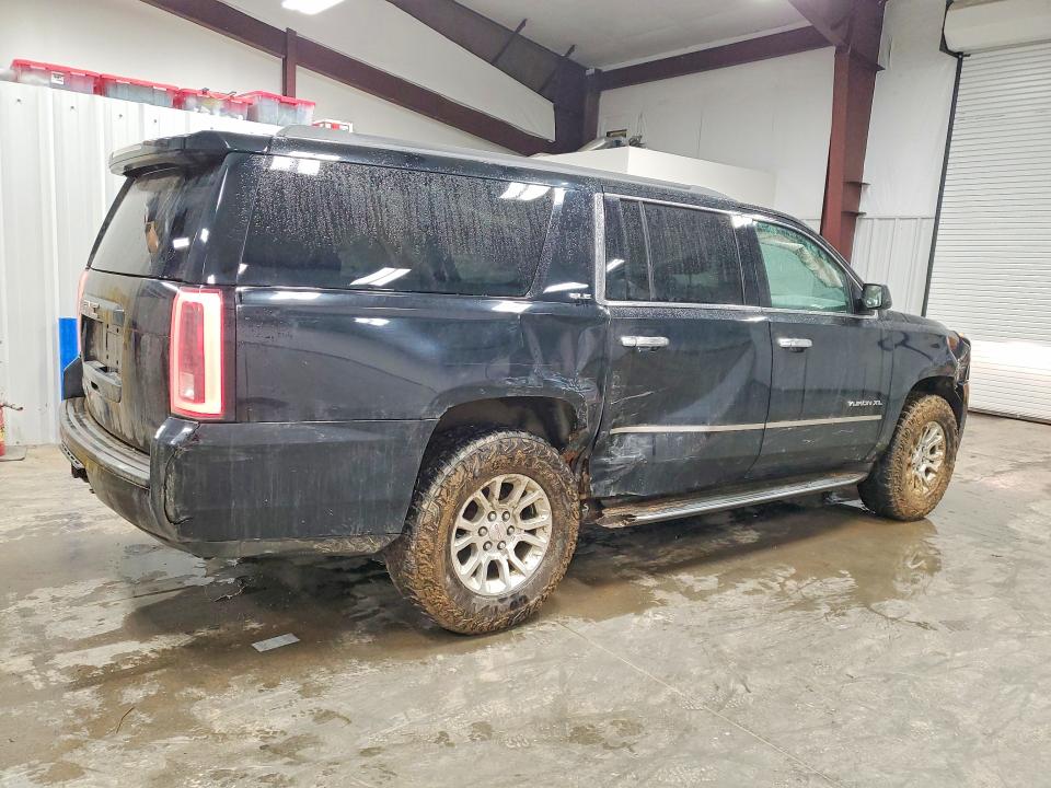 Продажа на аукционе авто 2016 Gmc Yukon Xl, vin: 1GKS2FEC5GR266309, номер лота: 41960416