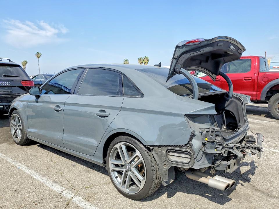 Продажа на аукционе авто 2019 Audi A3, vin: WAUAUGFF5KA085957, номер лота: 79952175