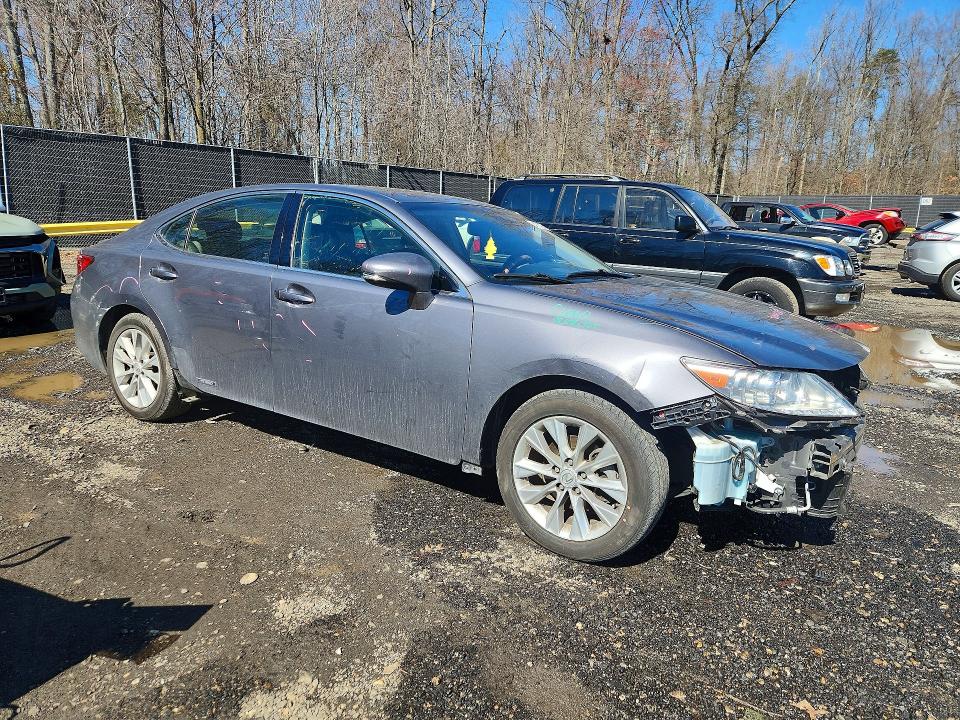 2014 Lexus Es 300h მანქანა იყიდება აუქციონზე, vin: JTHBW1GG2E2065605, აუქციონის ნომერი: 41742486