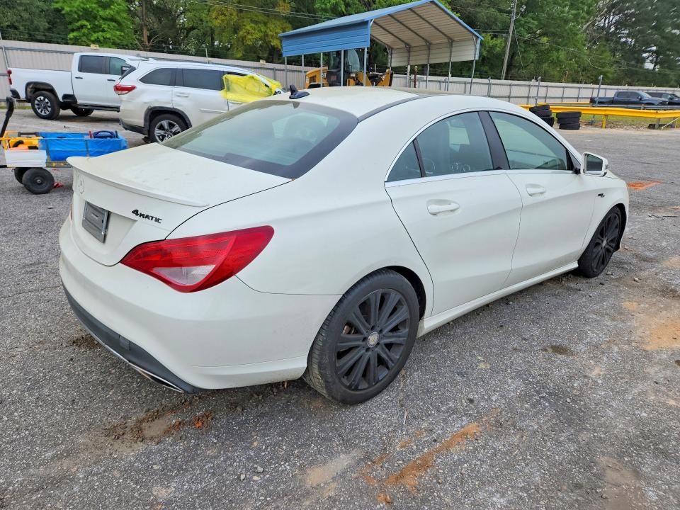 48290526 :رقم المزاد ، WDDSJ4GB6HN450731 vin ، 2017 Mercedes-benz Cla مزاد بيع