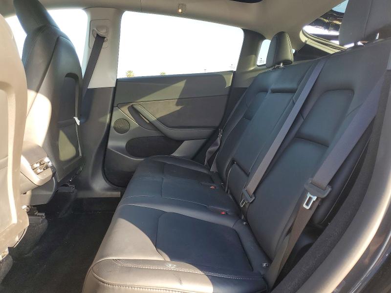 79760665 :رقم المزاد ، 7SAYGDED6RF042997 vin ، 2024 Tesla Model Y مزاد بيع