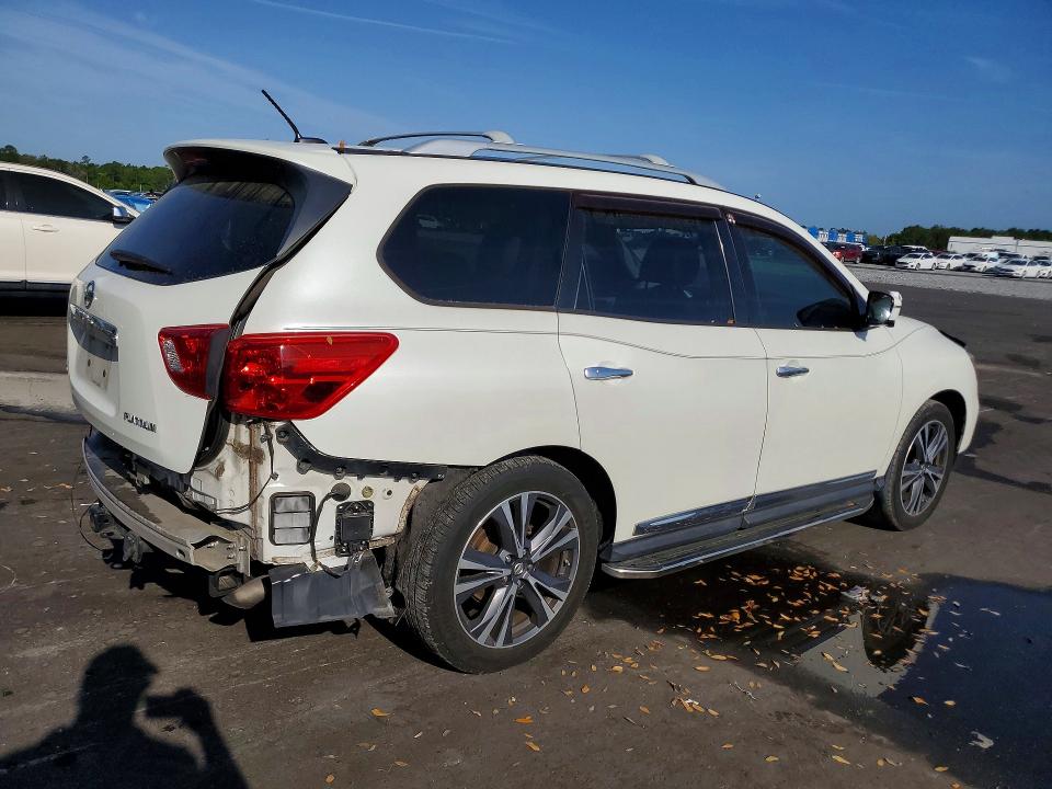 Продажа на аукционе авто 2017 Nissan Pathfinder, vin: 5N1DR2MNXHC608123, номер лота: 47299186