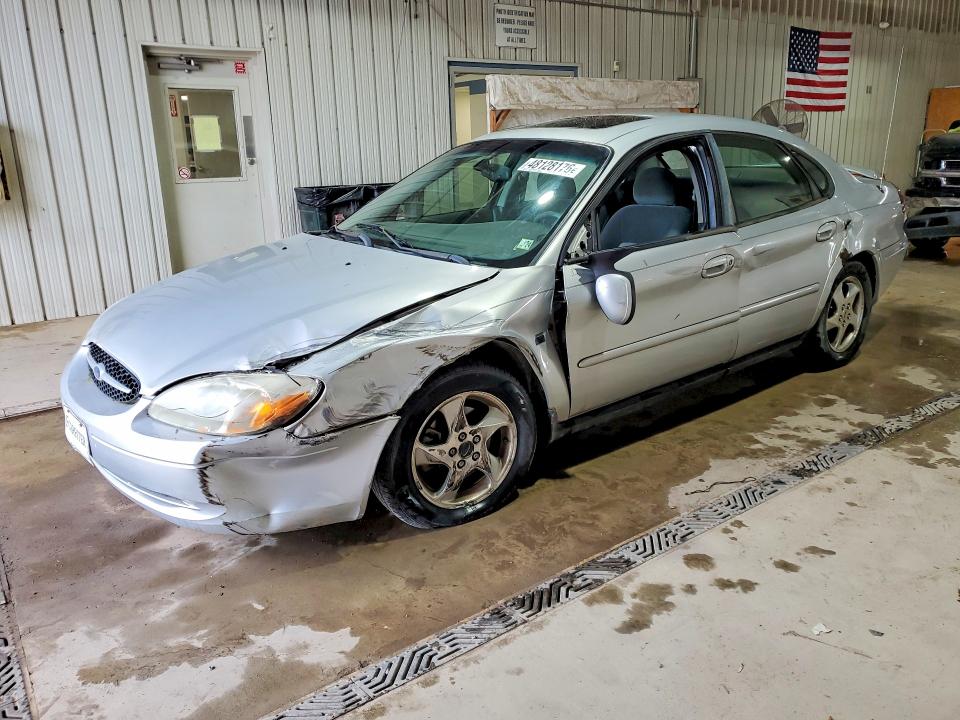 48128176 :رقم المزاد ، 1FAFP55S42G271687 vin ، 2002 Ford Taurus مزاد بيع