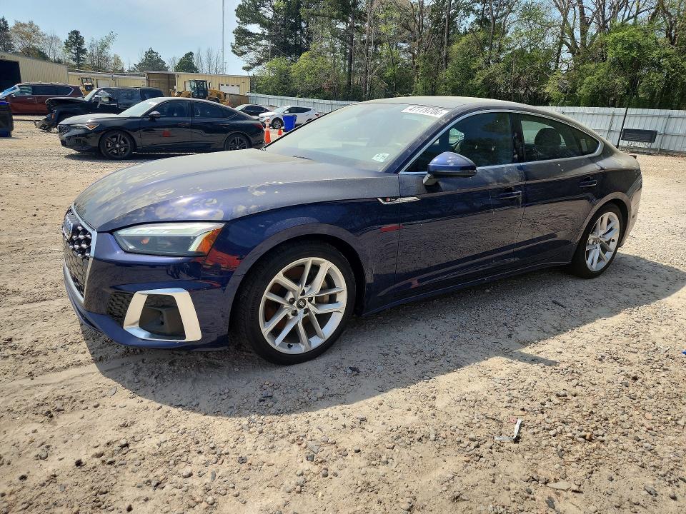2024 Audi A5 მანქანა იყიდება აუქციონზე, vin: WAUFACF5XRA065812, აუქციონის ნომერი: 47779706