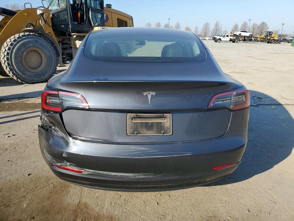 Продажа на аукционе авто 2023 Tesla Model 3, vin: 5YJ3E1EA4PF703442, номер лота: 47780096