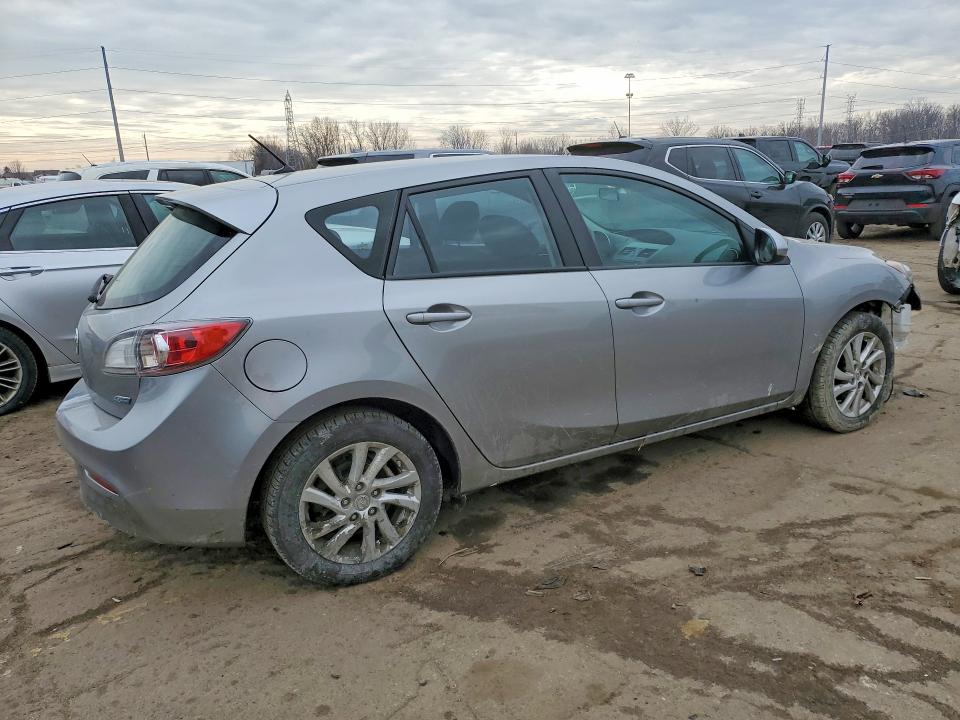 46737936 :رقم المزاد ، JM1BL1L8XC1607092 vin ، 2012 Mazda 3 مزاد بيع