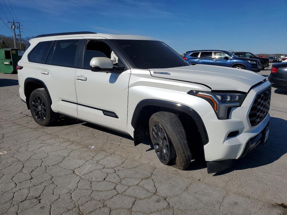 46861826 :رقم المزاد ، 7SVAAABA3RX041259 vin ، 2024 Toyota Sequoia مزاد بيع