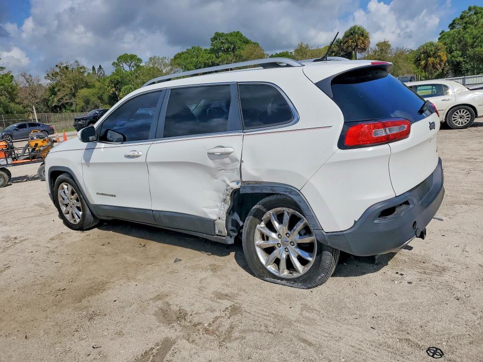 45879536 :رقم المزاد ، 1C4PJLDB8FW506917 vin ، 2015 Jeep Cherokee مزاد بيع