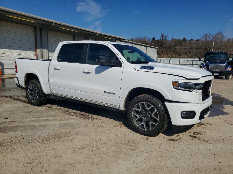 Продаж на аукціоні авто 2026 Ram 1500, vin: 1C6SRFJPXTN293739, номер лоту: 79438745