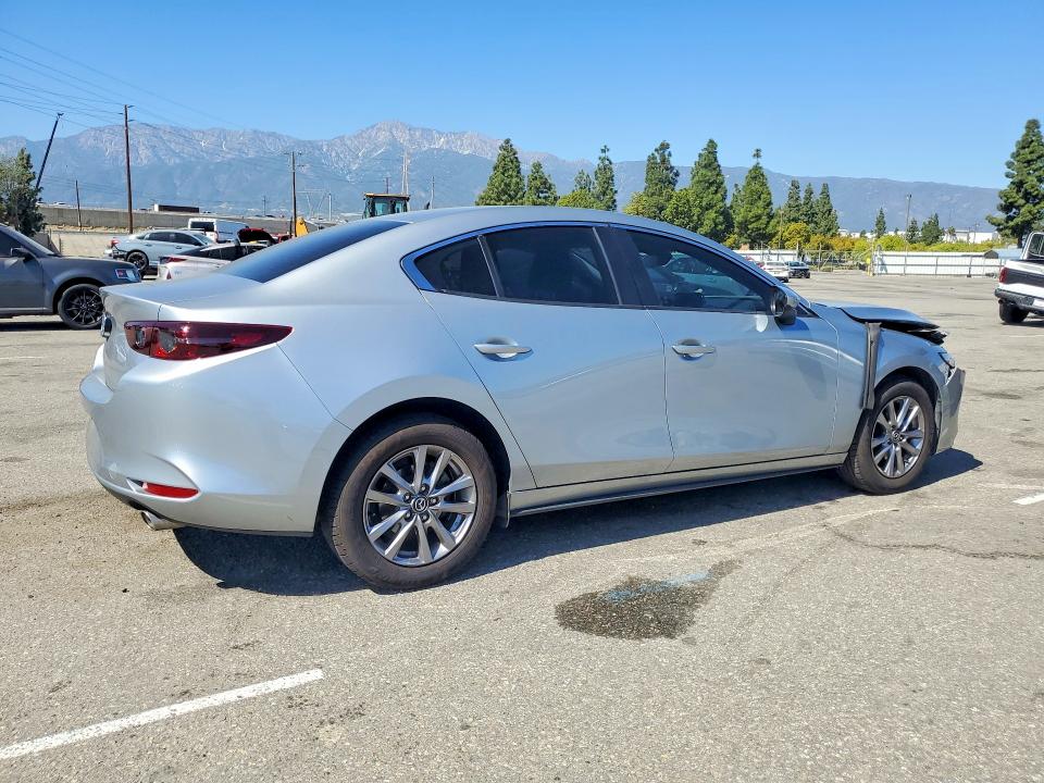 46740236 :رقم المزاد ، JM1BPABL1L1165572 vin ، 2020 Mazda 3 مزاد بيع