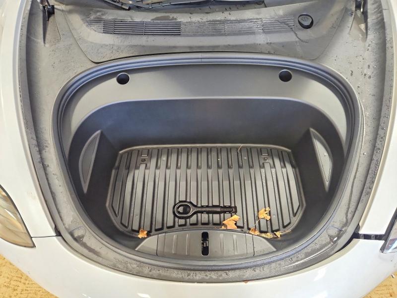 Продажа на аукционе авто 2023 Tesla Model 3, vin: 5YJ3E1EC3PF632753, номер лота: 47180526