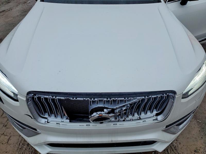 Продажа на аукционе авто 2024 Volvo Xc90, vin: YV4H60LE9R1191138, номер лота: 41948106