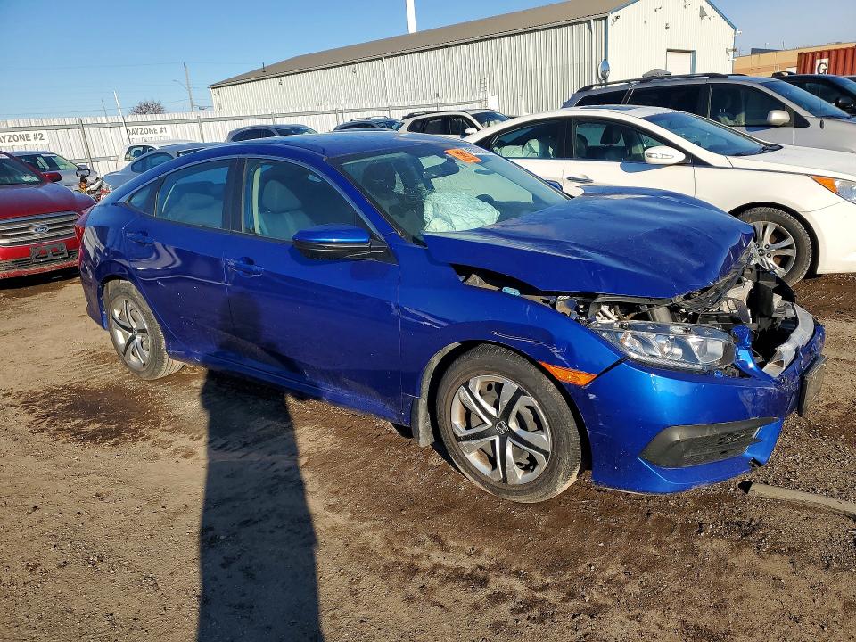 Продажа на аукционе авто 2018 Honda Civic, vin: 2HGFC2F50JH030405, номер лота: 46692836