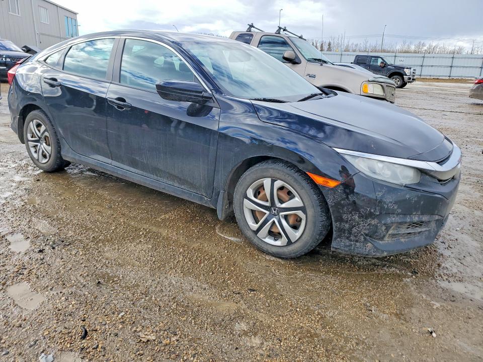 45962456 :رقم المزاد ، 2HGFC2F54HH014881 vin ، 2017 Honda Civic مزاد بيع