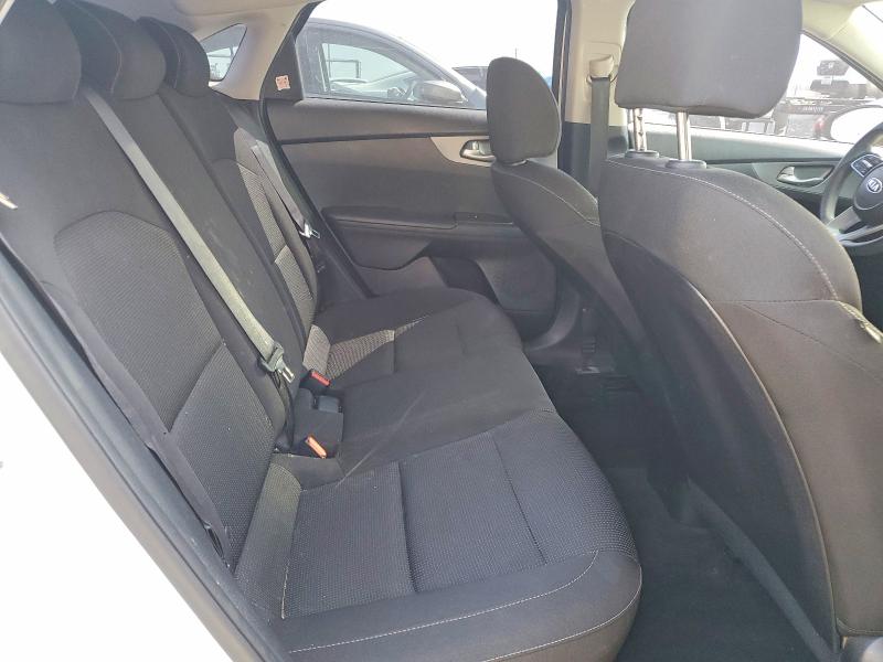 2019 Kia Forte მანქანა იყიდება აუქციონზე, vin: 3KPF24AD5KE019361, აუქციონის ნომერი: 46947536