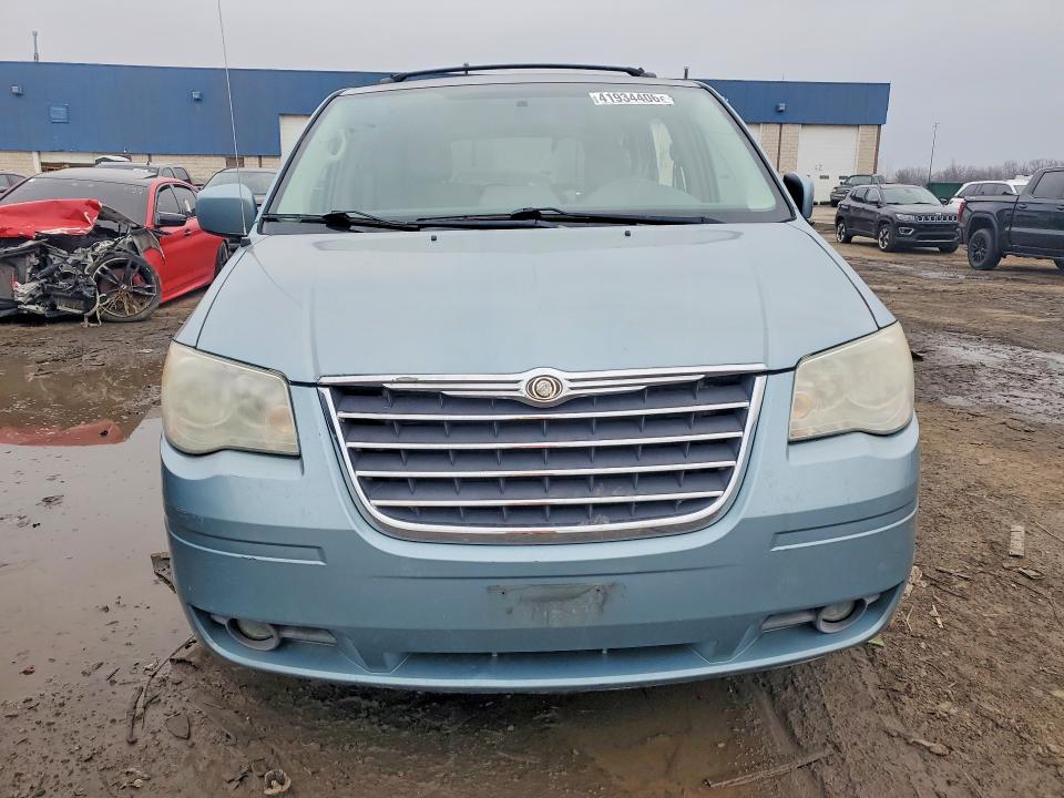 41934406 :رقم المزاد ، 2A8HR54P98R687213 vin ، 2008 Chrysler Town & Country مزاد بيع
