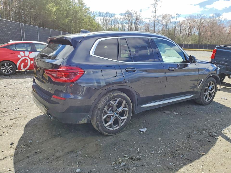 46323696 :رقم المزاد ، 5UXTY5C01M9G67337 vin ، 2021 Bmw X3 مزاد بيع