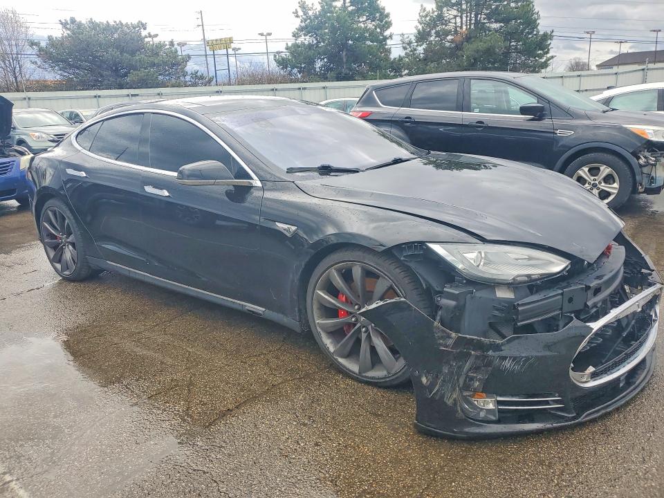 Продажа на аукционе авто 2014 Tesla Model S, vin: 5YJSA1H20EFP66661, номер лота: 45577456